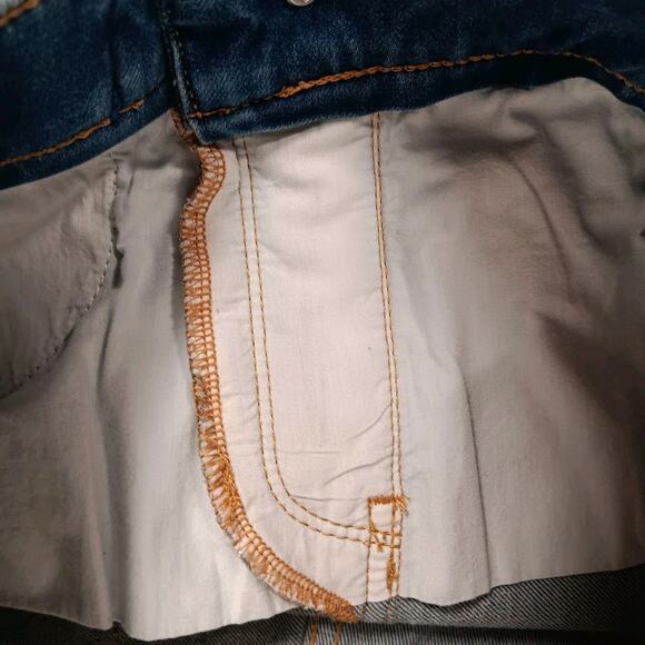 Soft Surroundings Blue Shorts Denim Pull Up Faux Zipper Size Medium 5 pocket - Picture 15 of 16